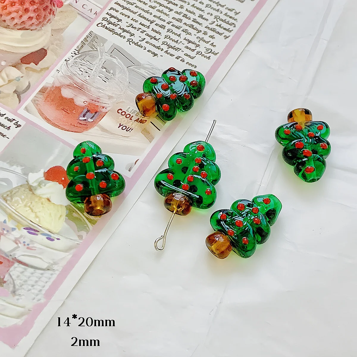 Cute 14 * 20mm Colorful Christmas Tree Beaded Hand Painted Glass Bead Charm For Diy Necklace Bracelet Making Jewelry Accessories
