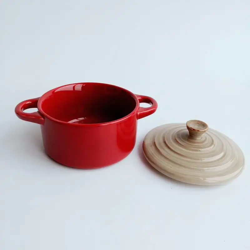 
Wholesale hand made Red ceramic ramekin stoneware mini casserole with lid and handles 