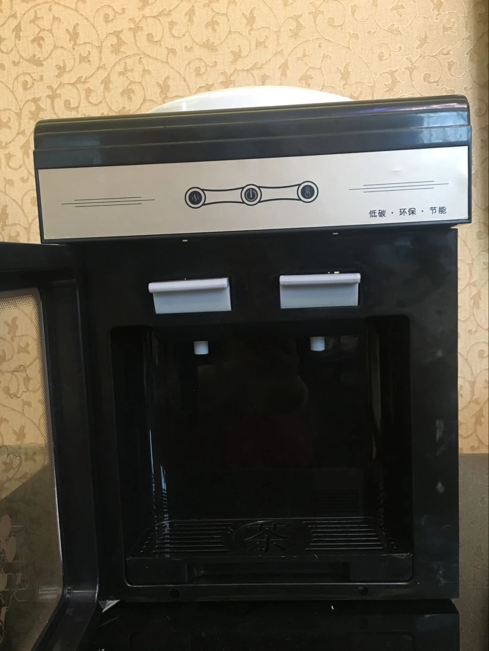 Диспенсер для воды на чайный столик, маленький энергосберегающий бытовой дозатор горячей и холодной воды