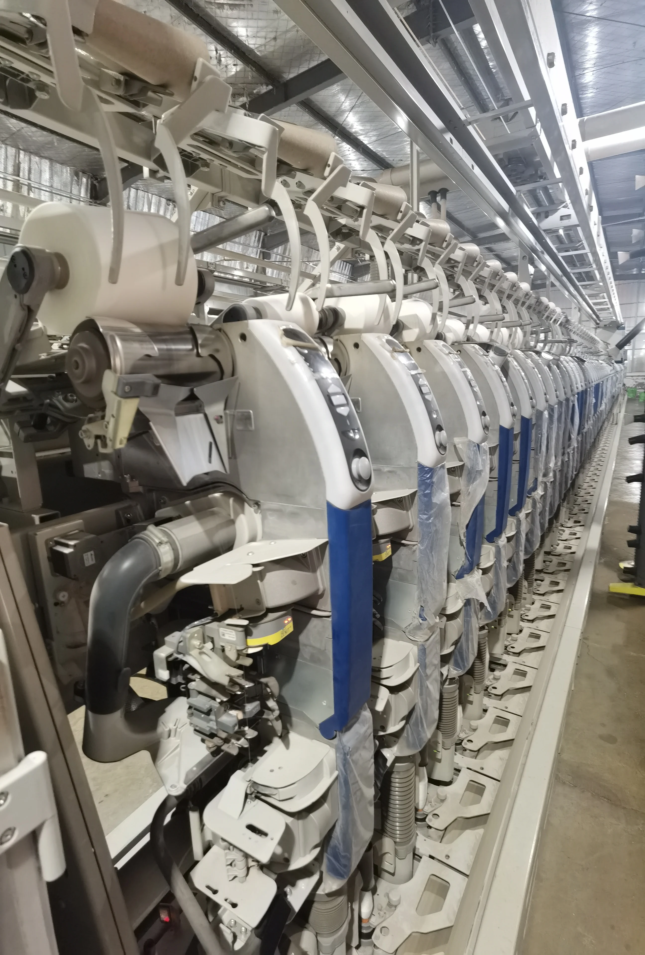 Cheap factory hot sales 60 cotton/40 solid acrylic YARN 16S/2 at the wholesale price