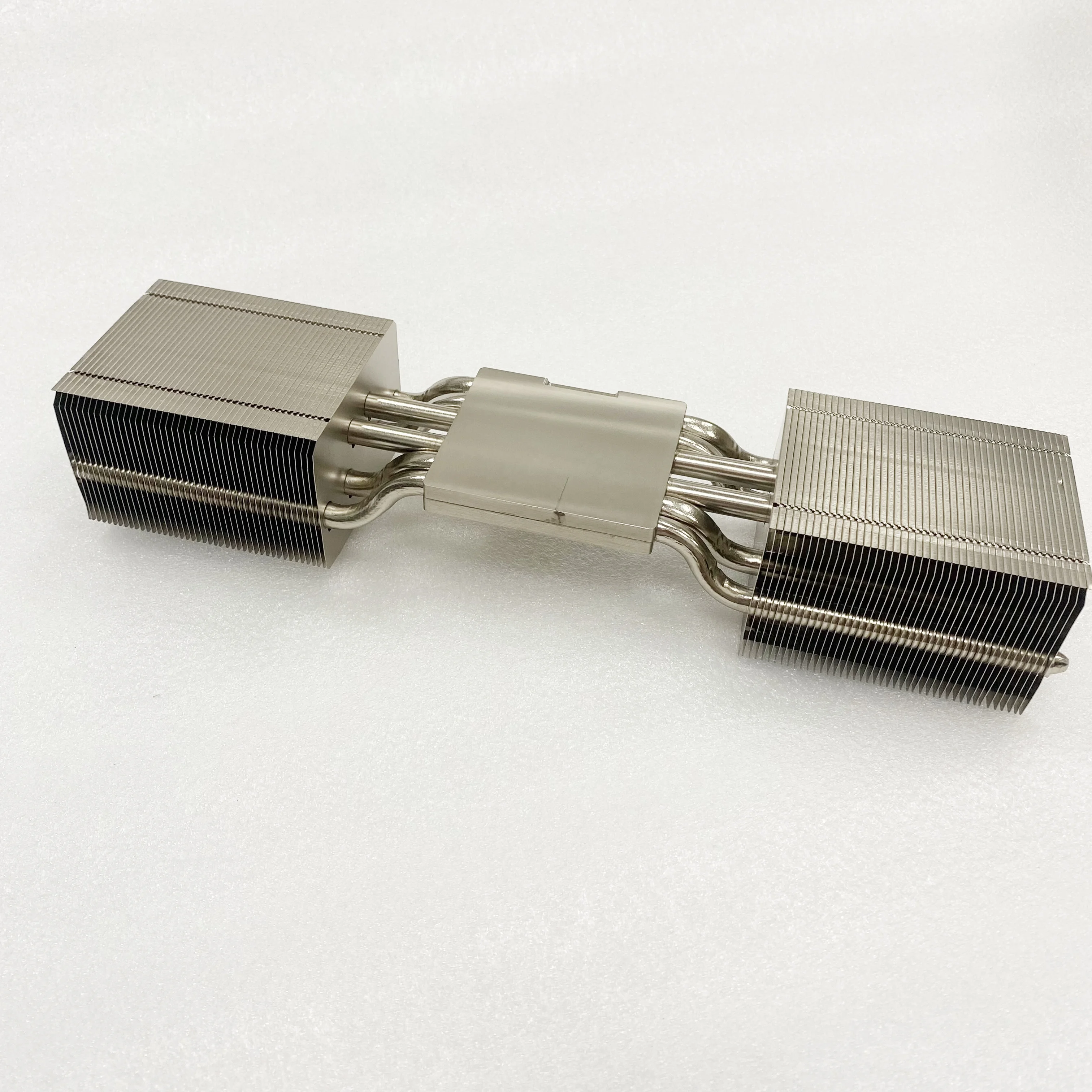 Nickel Plating Aluminum Heatsink with 10mm Heatpipe for Thermoelectric Cooler