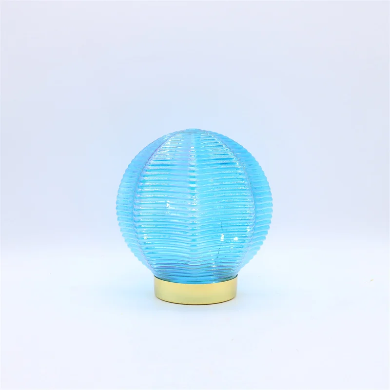 Factory Wholesale Led Light Up Glass Baubles Christmas Ornaments Glass Balls For Decoration