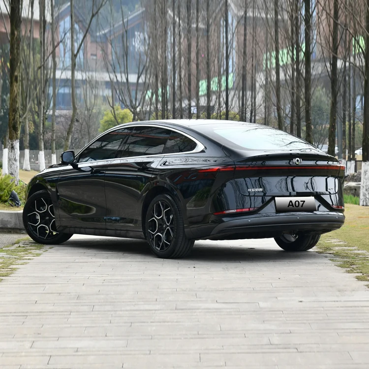 Новый энергетический автомобиль из Китая changan qiyuan A07 большой седан гибридный Электрический внедорожник с левым рулем Qiyuan