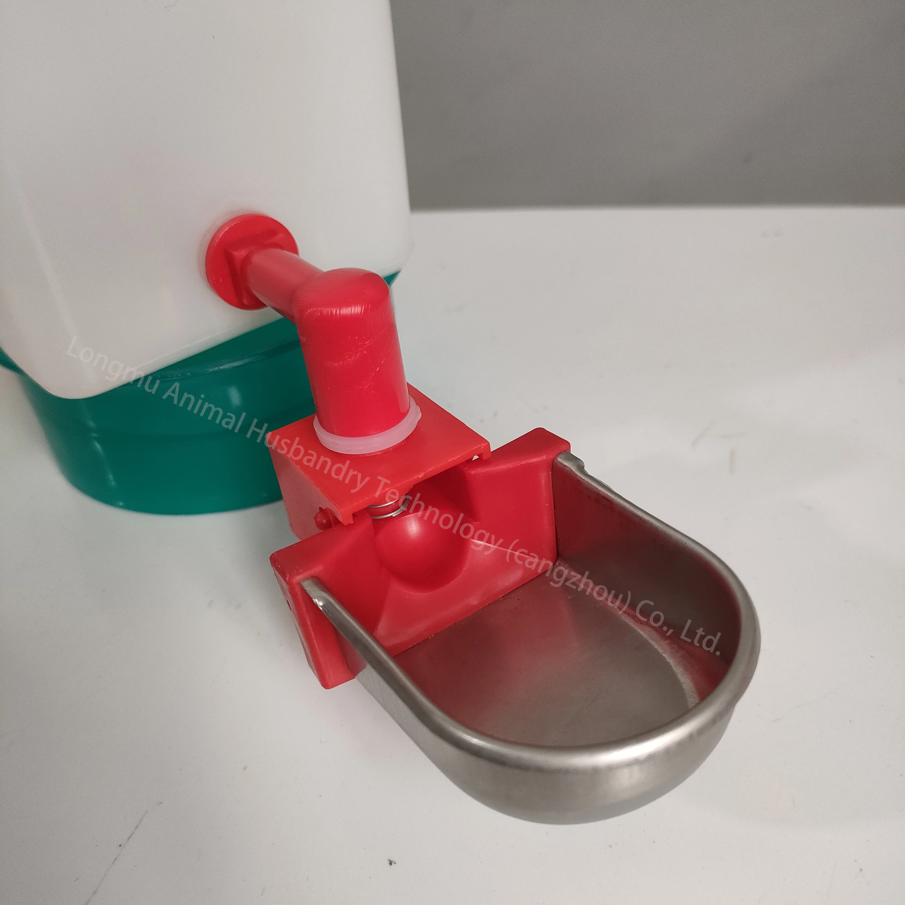 DIY Drinker Metal Cups KIT for Small Animals Automatic Plastic Poultry Pigeon Water Drinker Bowl LM-120