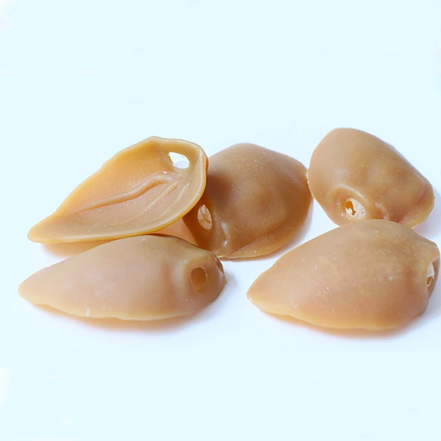 China factory supplies best selling OEM  freeze dried pig ear dental treats organic dog chews snack for training
