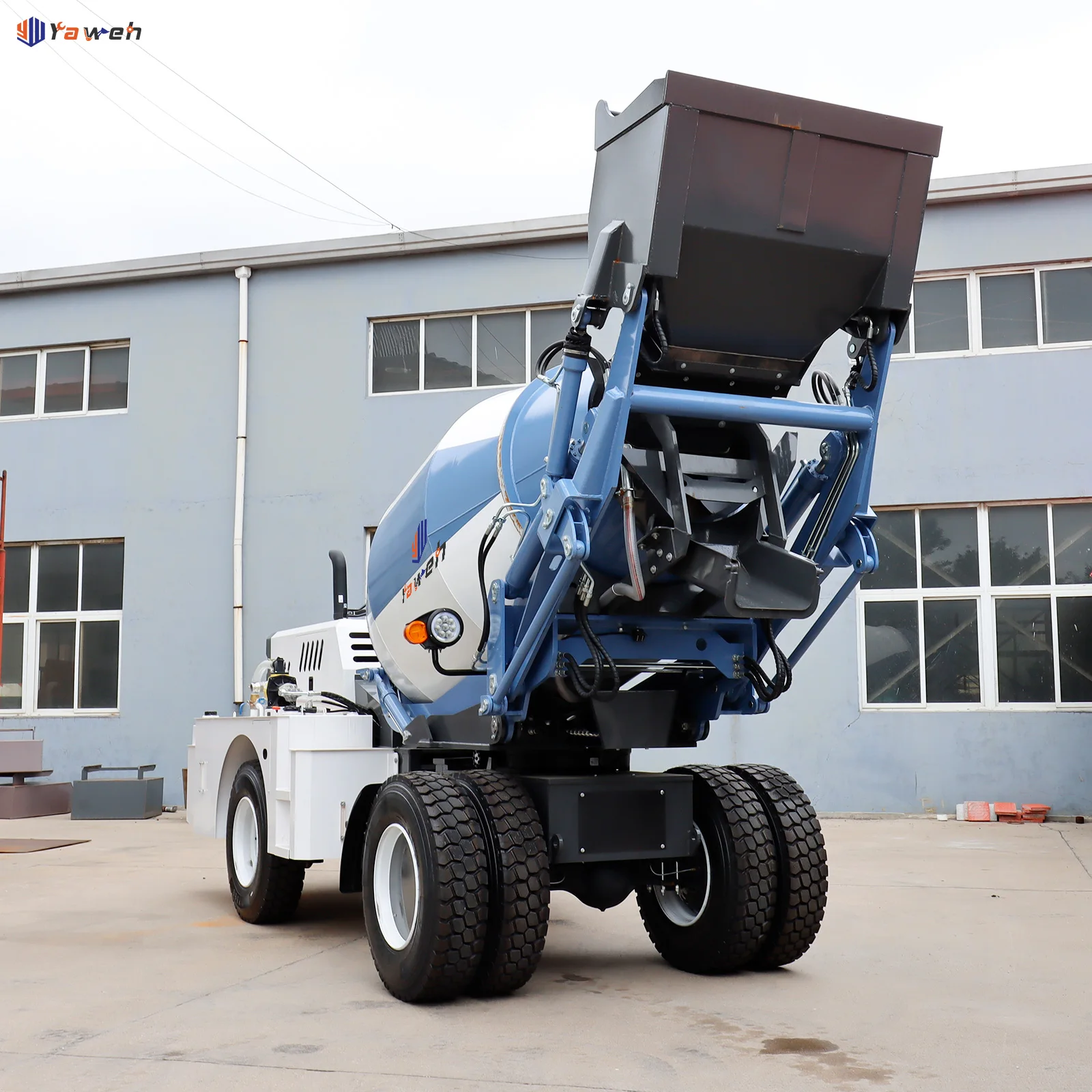 Fiori Ajax Eagle Japan1200l 5.5 M3 Self Loading Concrete Mixer Truck Electric Self-loading-concrete-mixer-truck in Ghana Price