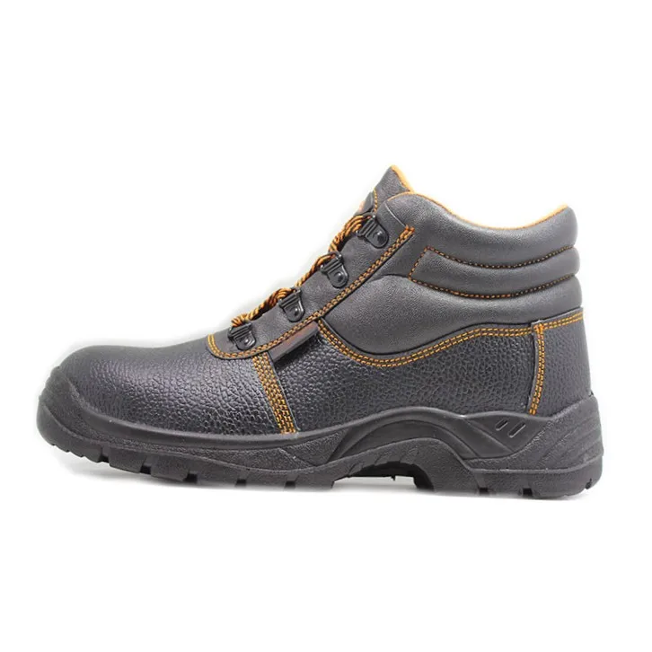 High-Quality Rubber Shoes for Men with Comfortable Fit and Long-Lasting Durability