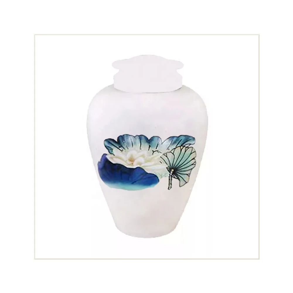 European Style Traditional Ceramics Ash Urns for Adult and Pet Elegant Design for Memorializing Loved Ones