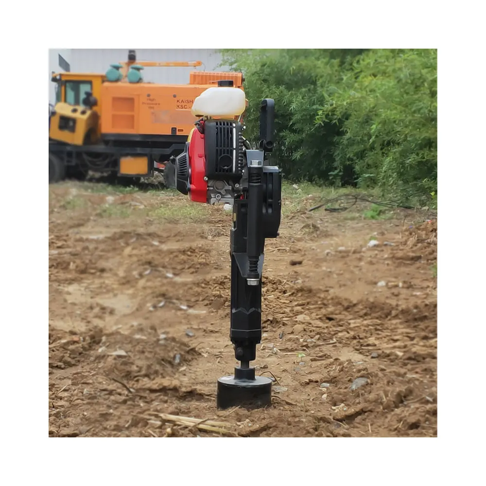Convenient Gas Powered Pile Driver Low Noise and Vibration Petrol Post Driver Hand post  for Efficient Driving
