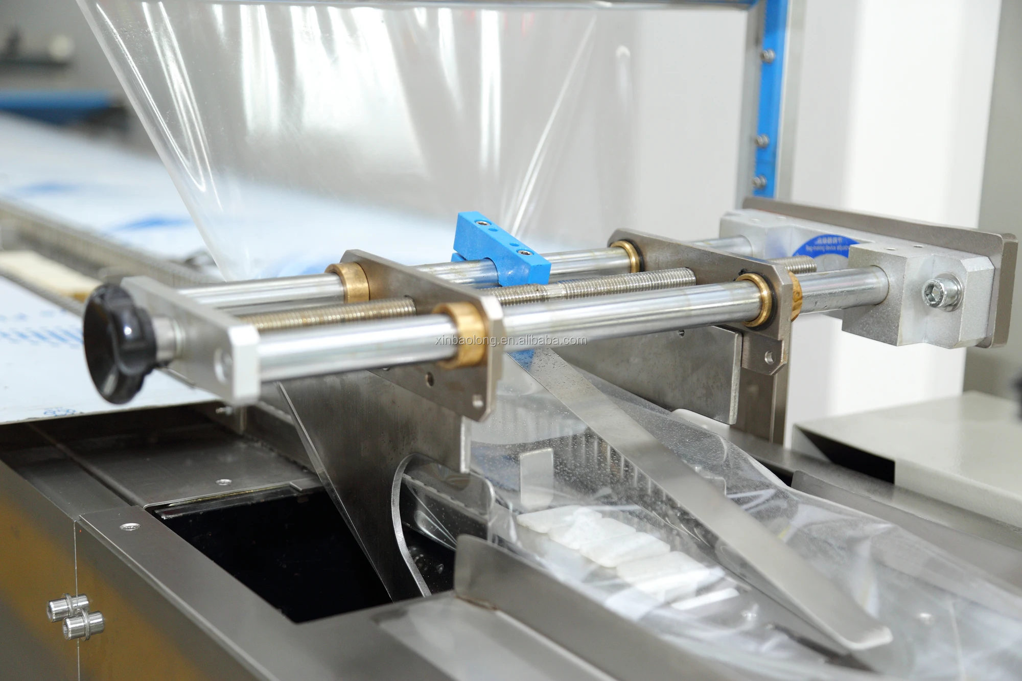 Garlic/Pepper/Cucumber/Sweet Corn/Apple/Lettuce/Cherry/Onion/Banana Packing Machine