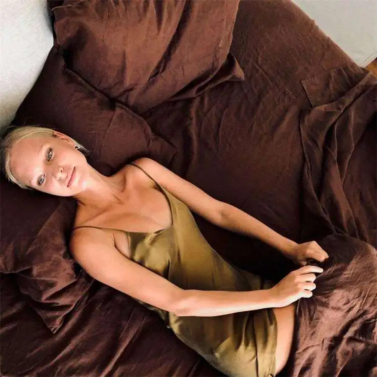High-end Soft Flax Bedding Love Chocolate Brown Flax French Stone Washed Linen Bedding Duvet Cover
