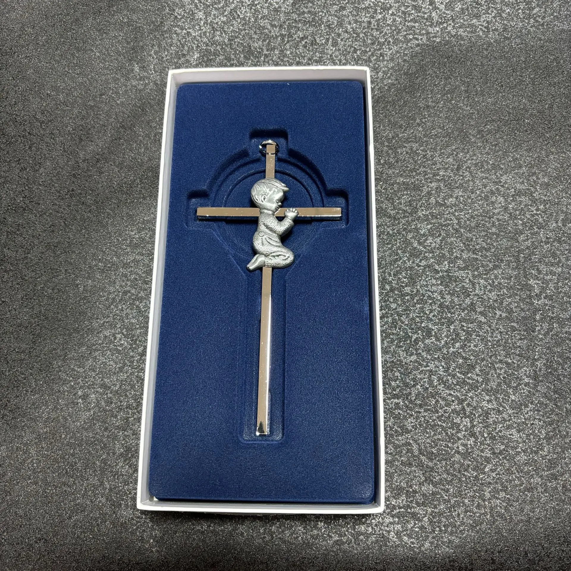 New Silver Boy wall Cross Infant Blessing Baby Decor Boy and Girl Cross Pendant Religious Souvenirs Metal Cross with Keyring