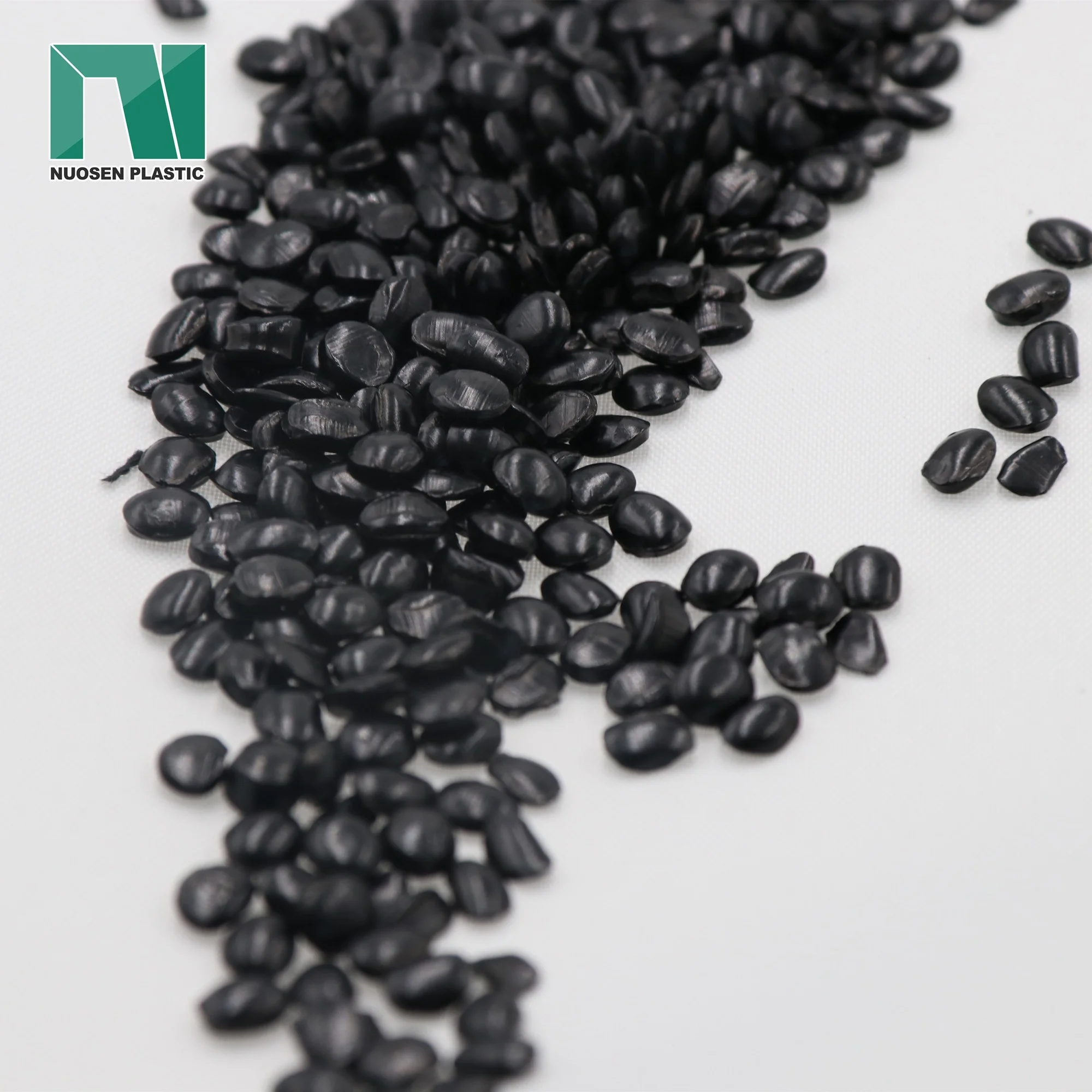 Black Masterbatch Plastic Raw Material for General Grade with 5% to 50% percentage