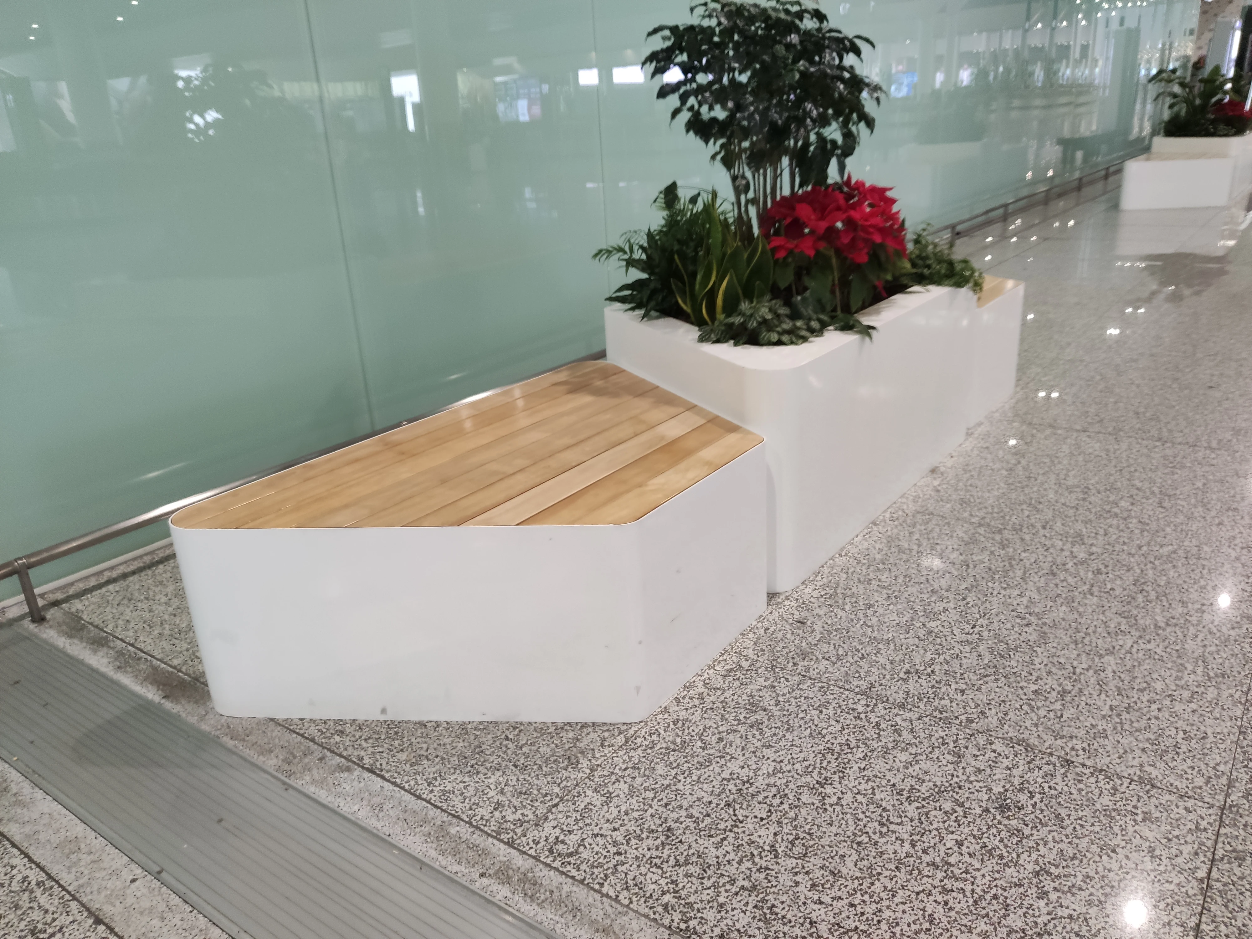 Y822 Airport Hallway Rhombic Leisure Seat Flowerpot Simple Fiberglass Combined Lounge Furniture Durable Indoor Relaxing Bench