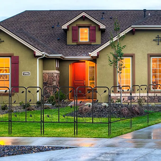 Iron Fence Leaf Decoration Garden Landscape Fences Animal Pet Barrier Animal Guard Split Fence Black Metal Yard Power Coated