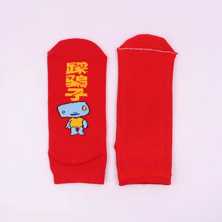 Custom Factory Supply Pure Cotton Single Color Red Sock Christmas Ankle Sock Women Invisible Sport Socks