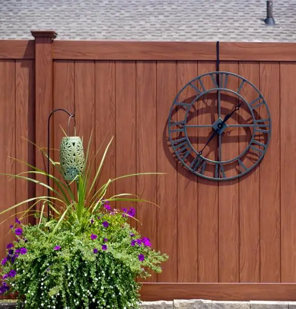 China Professional Factory Custom Design Wpc Balcony Waterproof Fences