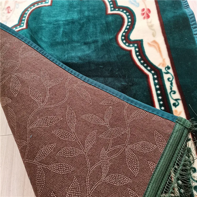 Colorful cheap price  wholesale soft good thickness anti-slip 80*120 cm adult Arabic Custom logo print muslim Raschel Prayer mat