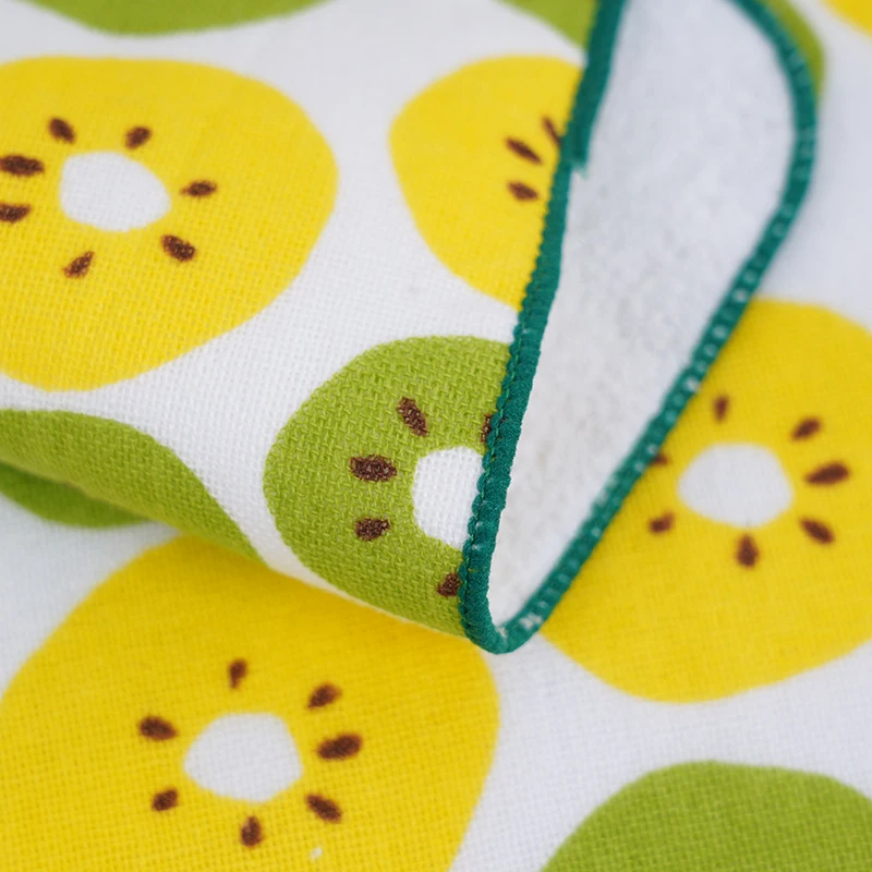 Pure cotton gauze  kiwi fruit printed handkerchief  one side pure cotton  one side gauze  active printed square towel