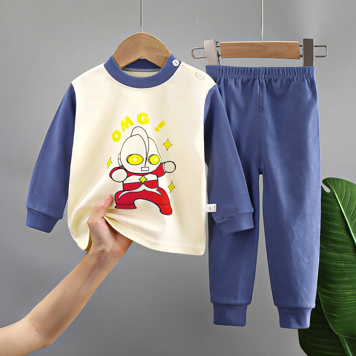 2024 100% Cotton New Cartoon Boys Pajamas Sleepwear 2pcs Pjs Set Soft Children Kids Pajamas Sets Winter Baby Clothes Set