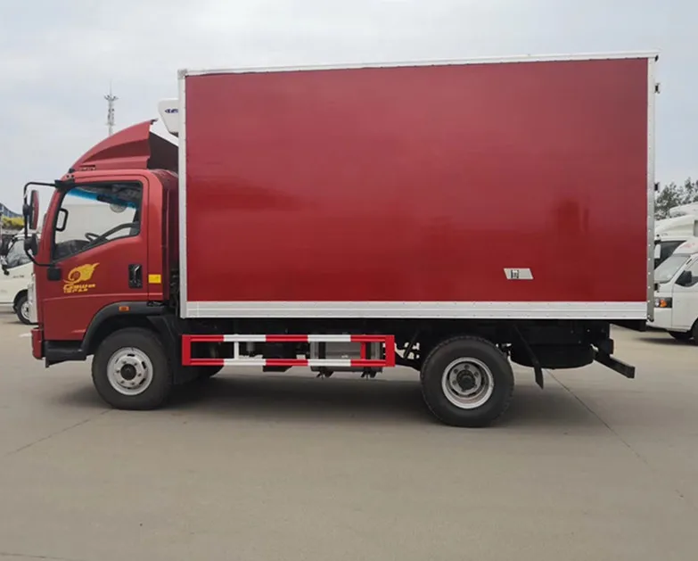 HOWO 4x2 6*4 8tons 10tons Refrigerator Trucks Refrigerated Truck Cooling Van Vehicle for Nigeria
