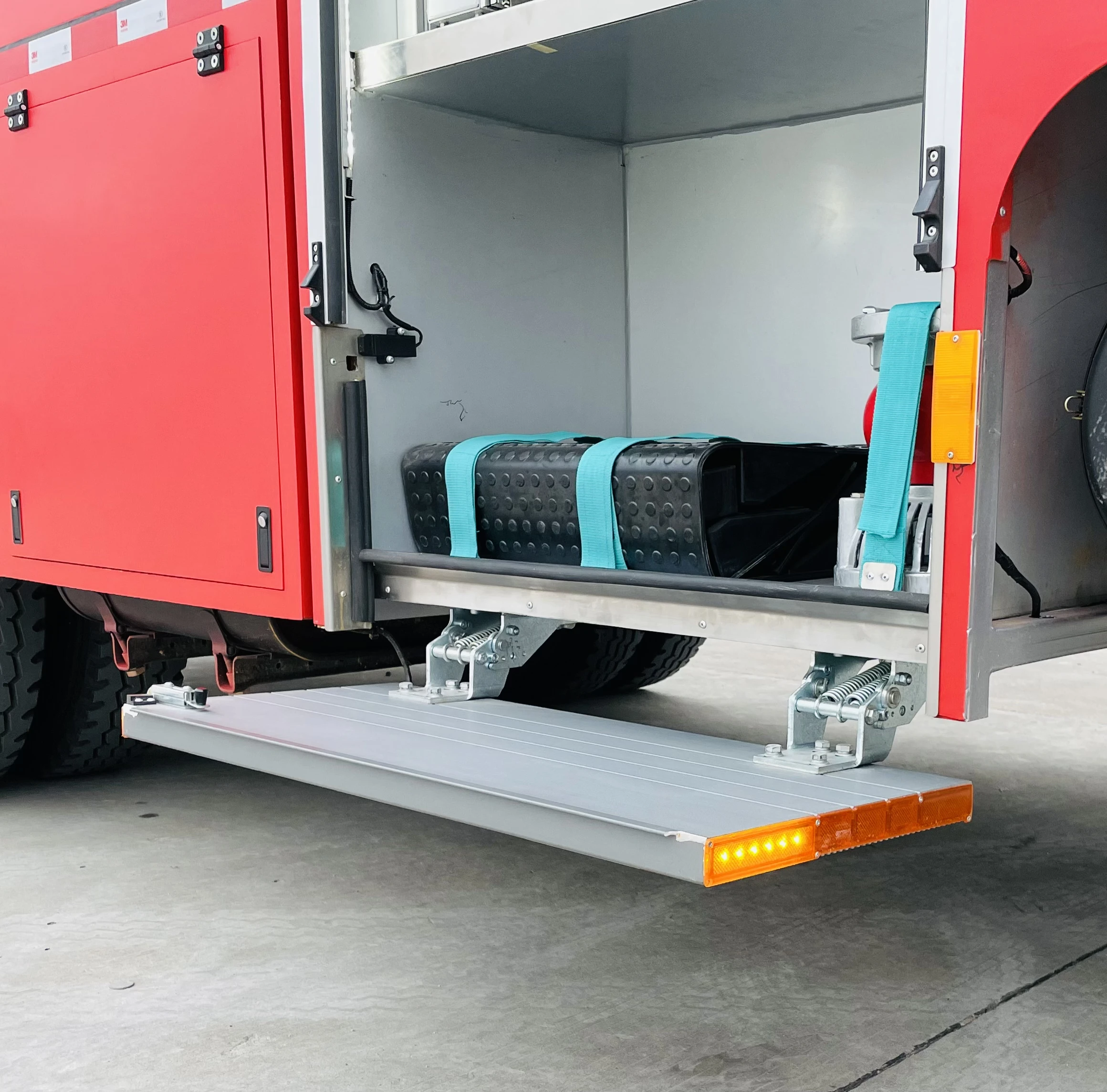 aluminum running board  side step with LED light for fire truck