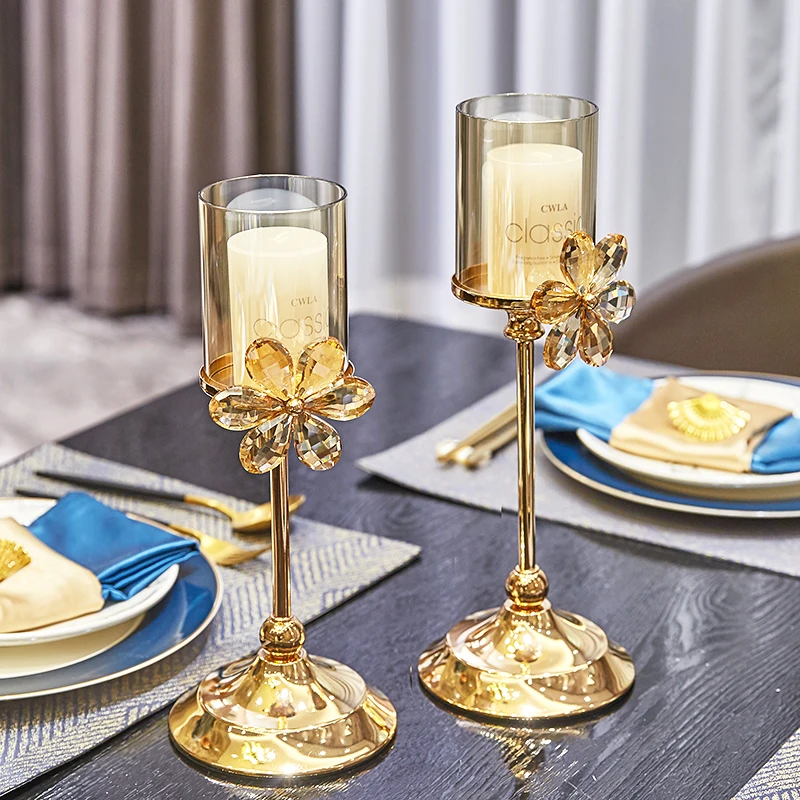 Luxury Candle Jar And Packaging Scented Soy Wax Candles Unique Design Metal Long Stem Glass Candle Stick Holder