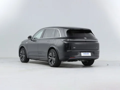 Li 7 pro in stock  li7 max 1.5T hybrid car 2023