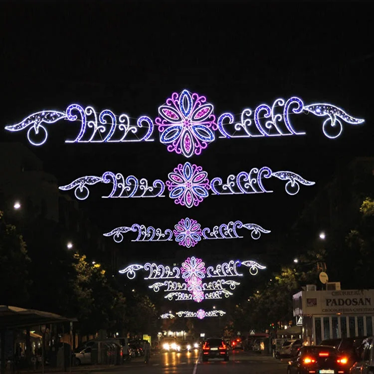 Newest Outdoor Giant LED Christmas Decoration Large 2D Deer Sculpture Street Motif Lights