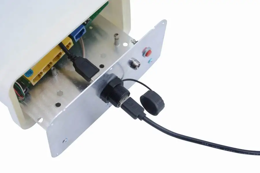 Cheap price connectland 2.0 external enclosure for 3.5-inch sata/ide hard drive cl-enc35008 dual smd a/c water usb connector b