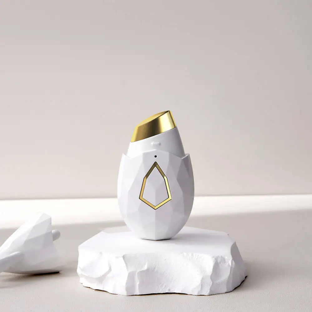 New beauty gadget Magic Eye Massager high-frequency vibration eye care