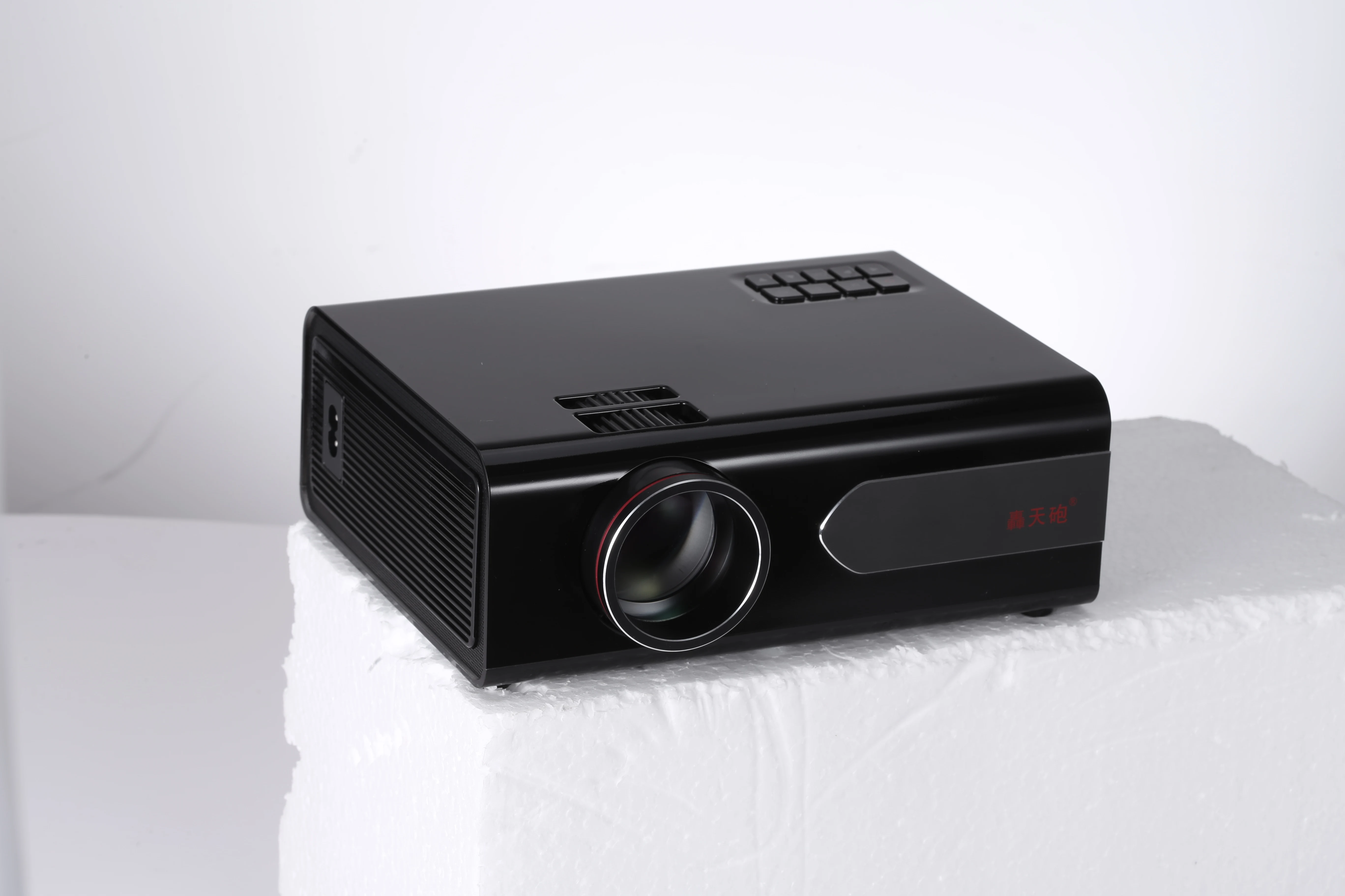 Home Theater led Projector HTP GP18 Full HD 720P 1500lumen High Brightness fashion design proyector  with mirroringcast Android