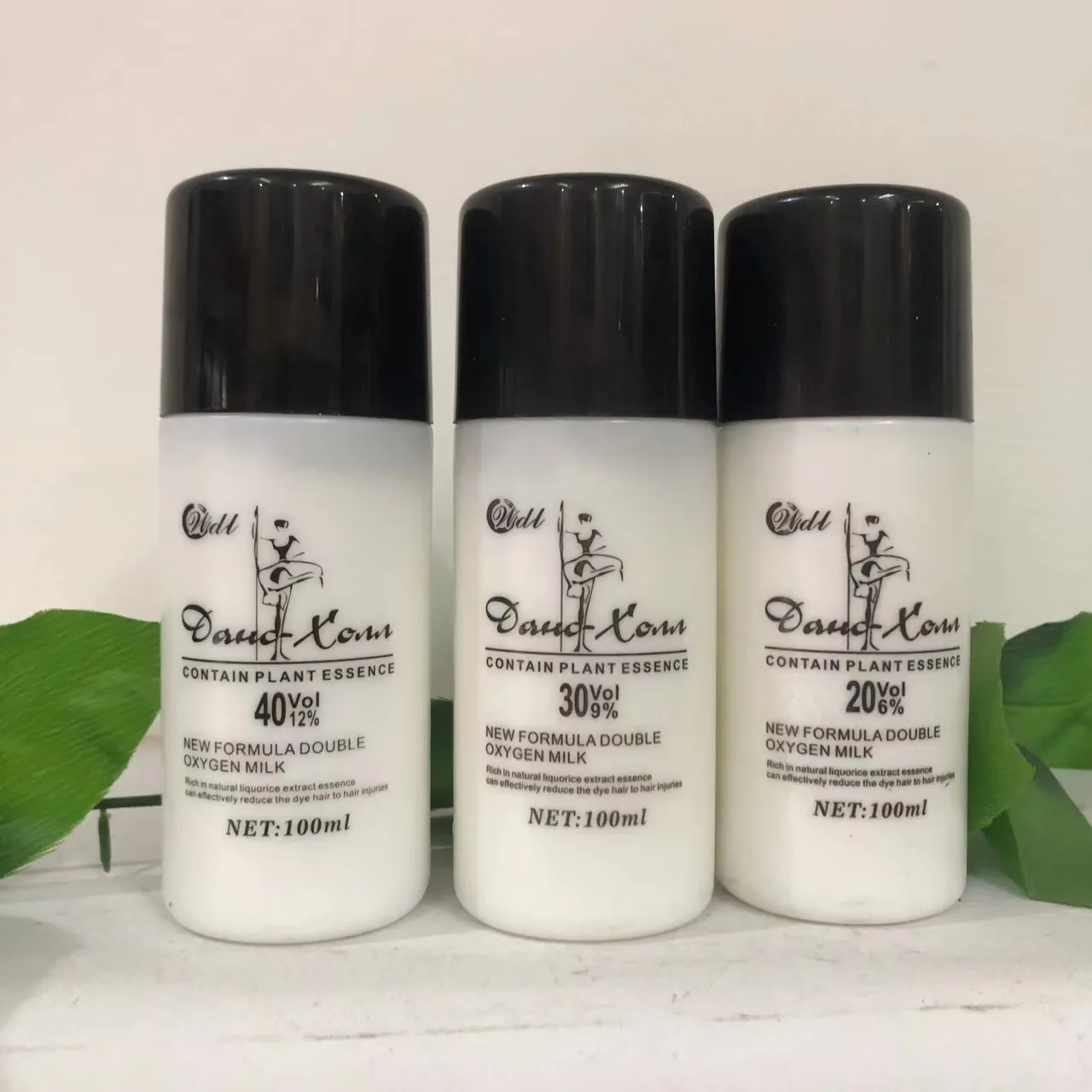 Wholesale Good Quality  Less Irritant Hair Dye Assistant Hair Peroxide Developer For Salon Use