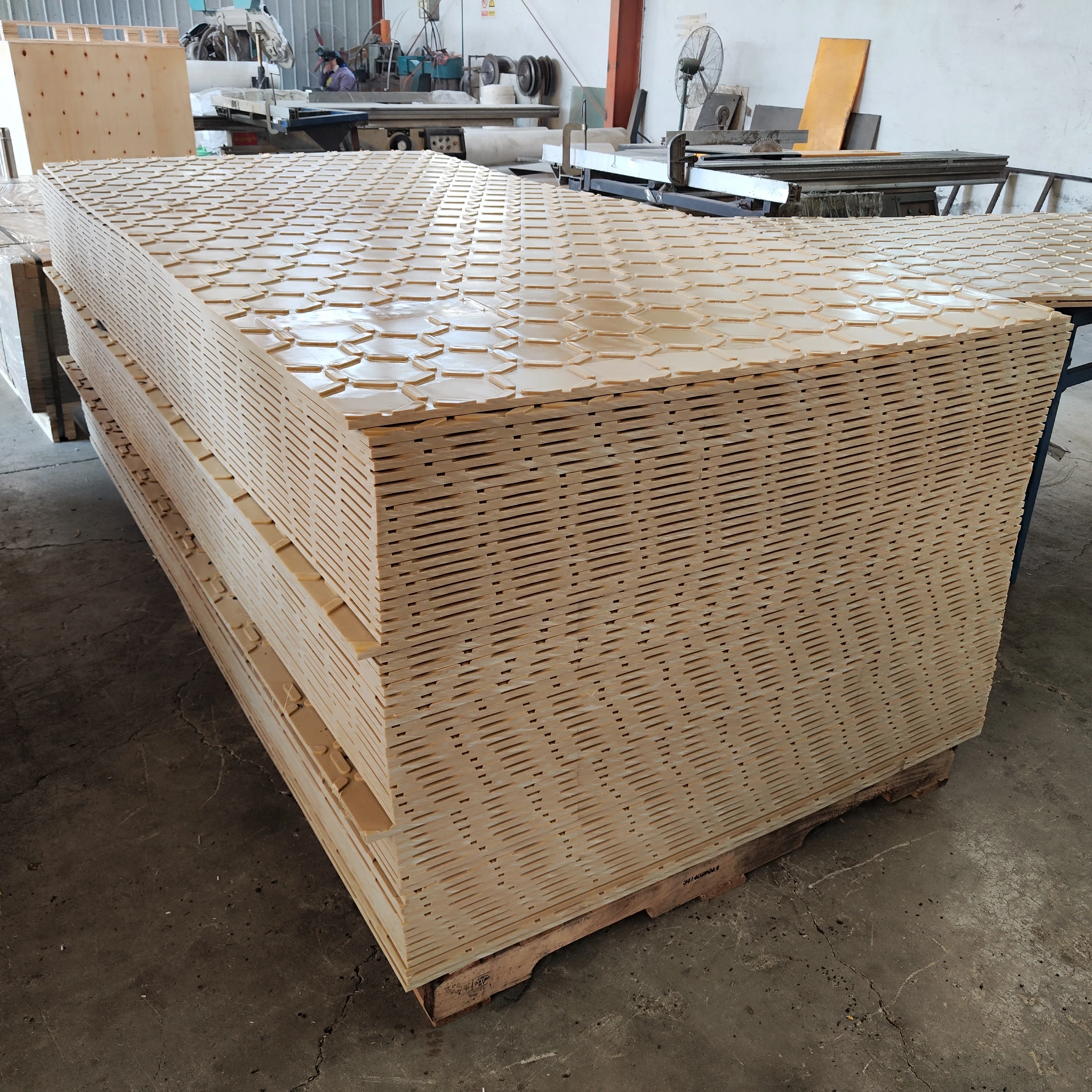 Temporary Ground Cover and Protection Mat