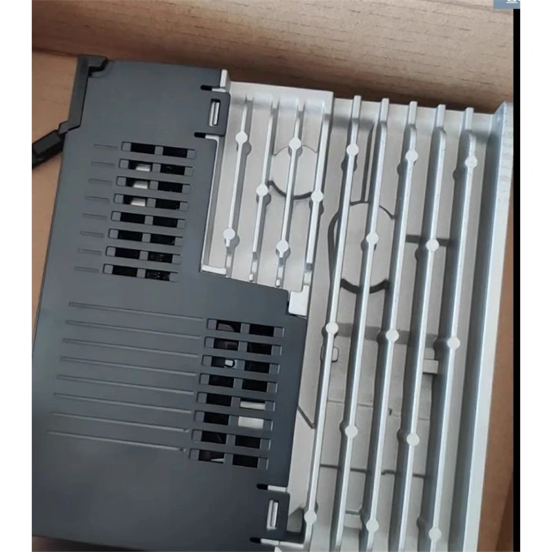 Новый оригинальный Inovance цифровой входной модуль PLC Am600-1600end