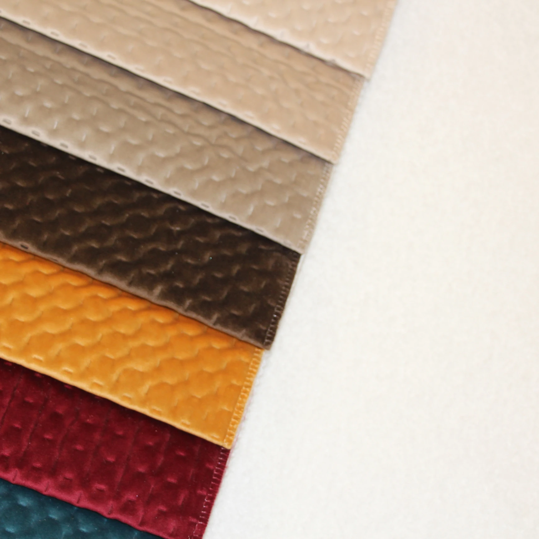 2022 New Design Ultrasonic Quilting Velvet/Velour Fabric For Textile Upholstery Fabric