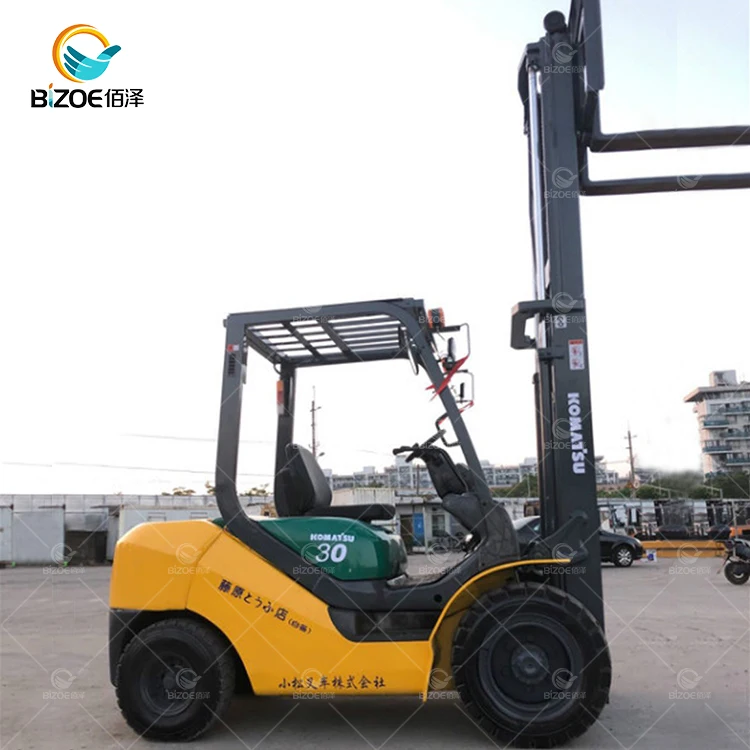 Japan used 3 ton komatsu forklift diesel powered FD30 FD30T Forklift