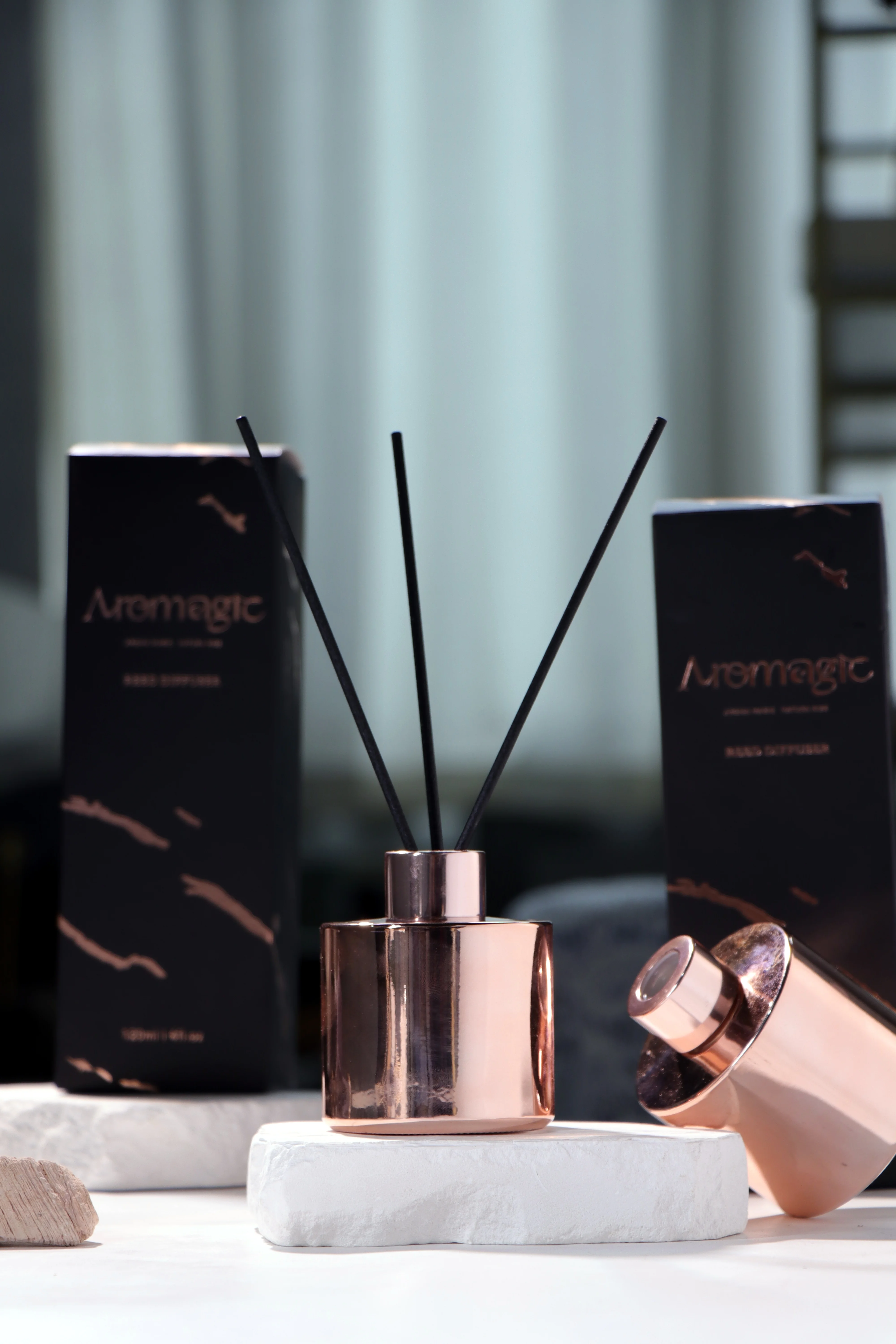 ENO wholesale  LOW MOQ luxury electroplating gold glass jar with customized package luxury home decoration Custom reed diffuser