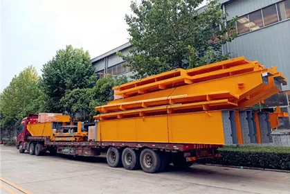 New Construction Straddle Container Lifter 50 Ton Rated Loading Capacity 10m Max Lifting Height Motor Bearing Gearbox Core