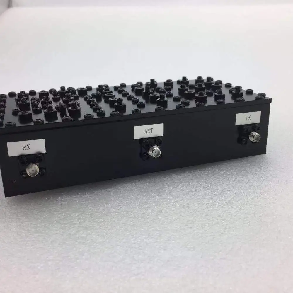 Высококачественный RX 880-915 МГц TX 925-960 МГц SMA-F РЧ-дуплексер с высоким отклонением 50 Вт для IBS DAS BTS