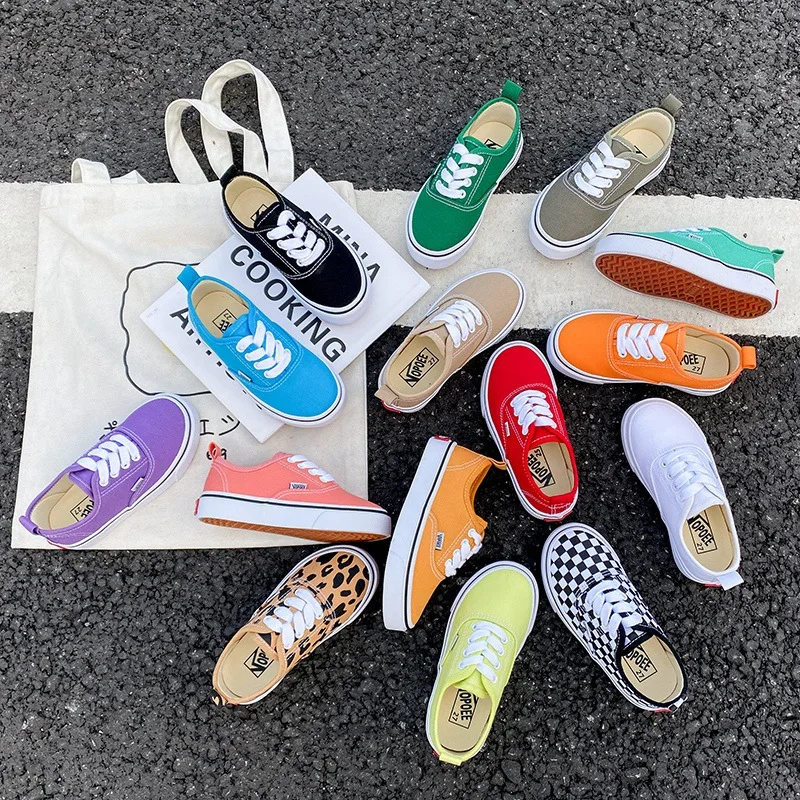Оптовая продажа; Модная детская обувь для скейтборда с низким вырезом; Спортивная повседневная парусиновая обувь; Классическая обувь унисекс без шнуровки для скейтборда; Обувь для мальчиков и девочек
