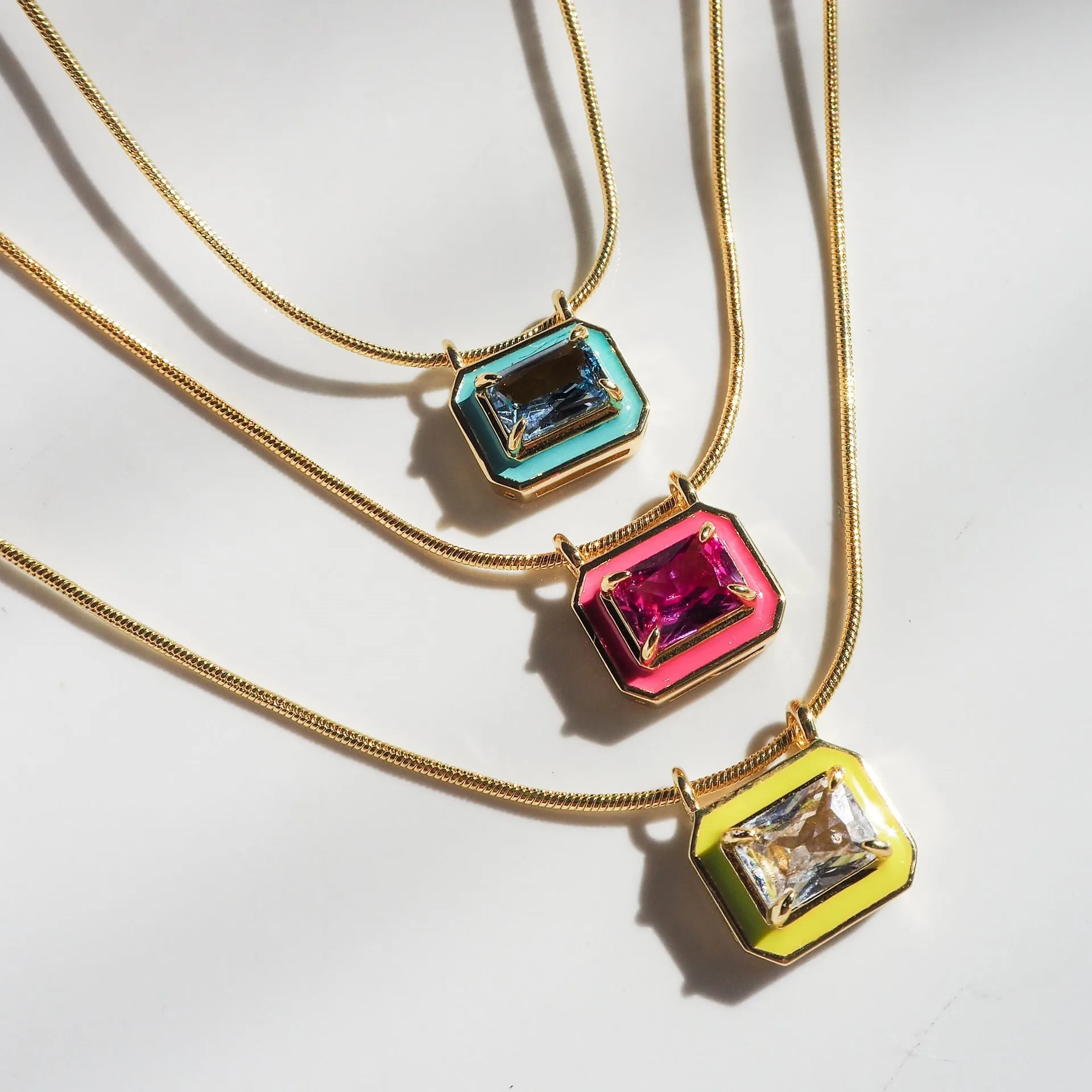 18k gold plated titanium steel square pendant Inlaid with red white green zircon pendant round snake chain short necklace