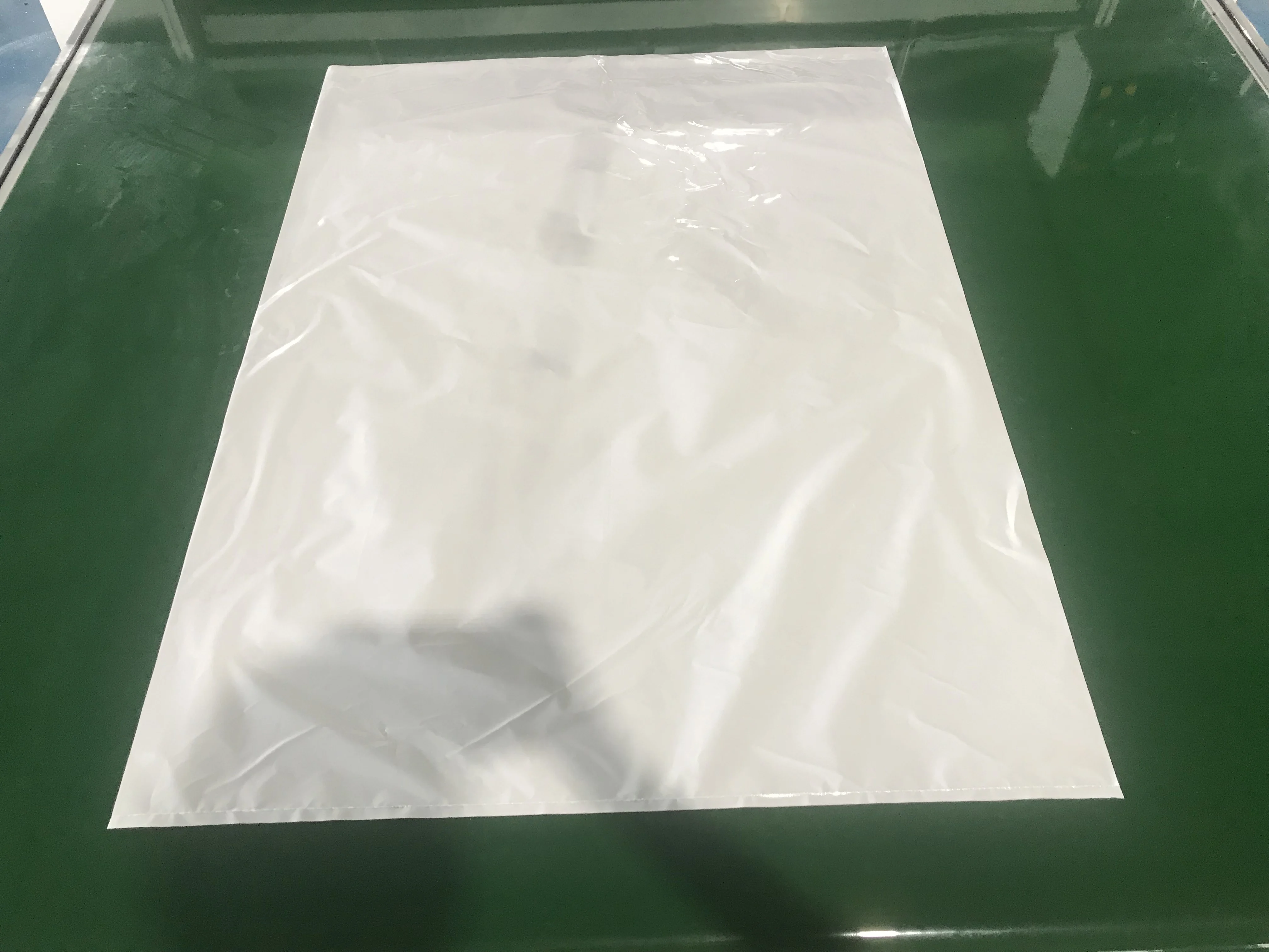 
automatic fly knife system PE bag machine heat bottom side sealing big trash garbage Plastic bag making machine for sale 
