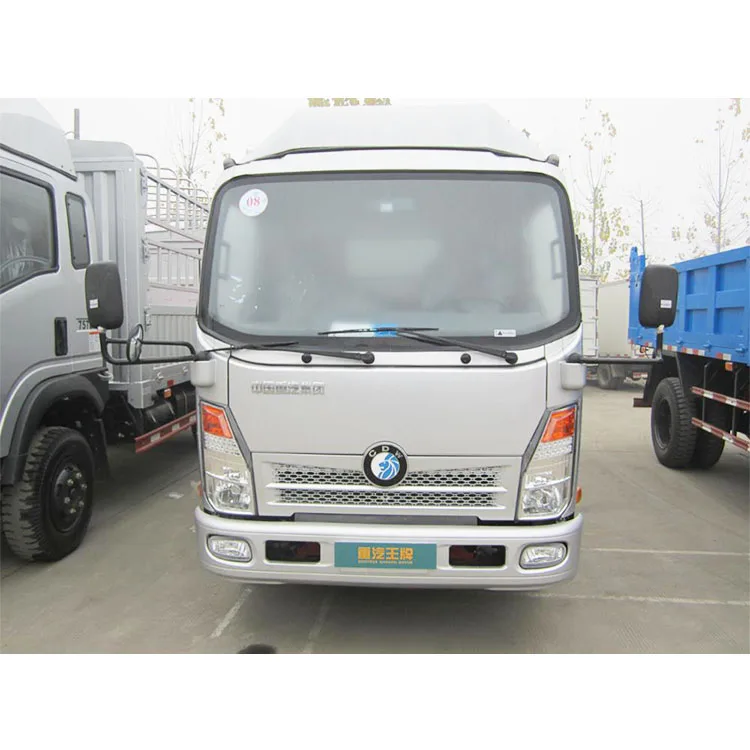 
In New Guinea Sinotruk 4X2 Howo Box Cargo Truck Van 