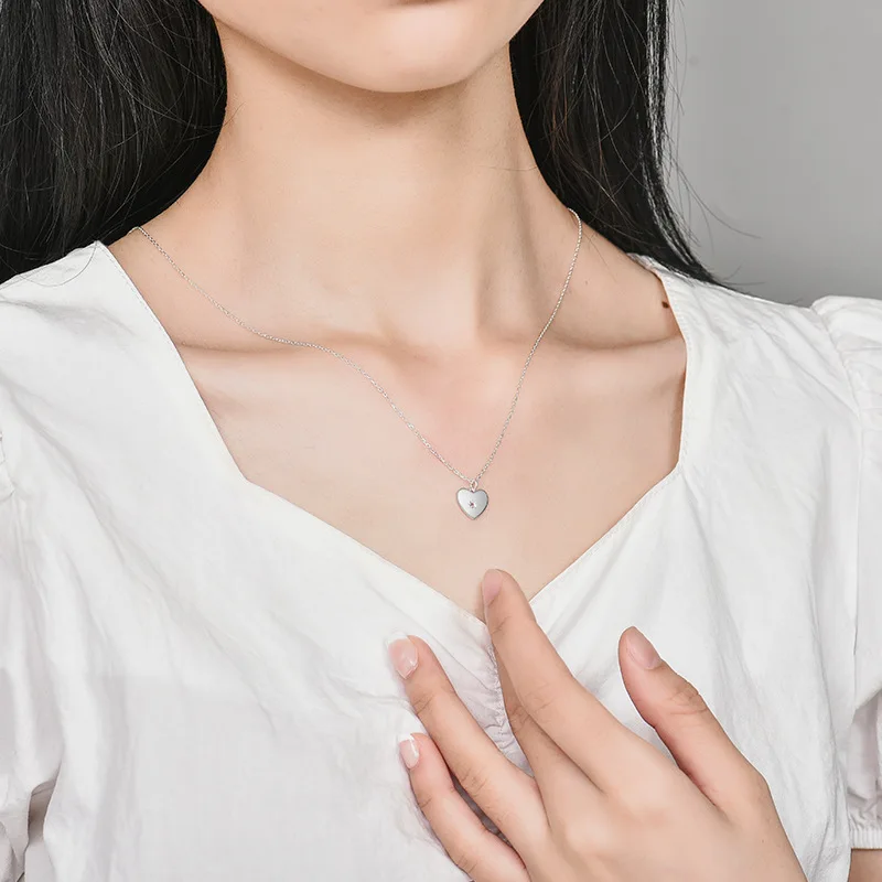 Fashionable pendant eight-pointed star carved love heart-shaped jewelry gold-plated 925 sterling silver necklace for women