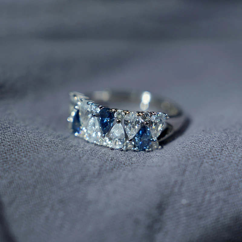 Hot Selling S925 Sterling Silver Blue Green Gemstone Pear Cut Moissanite Diamond Ring