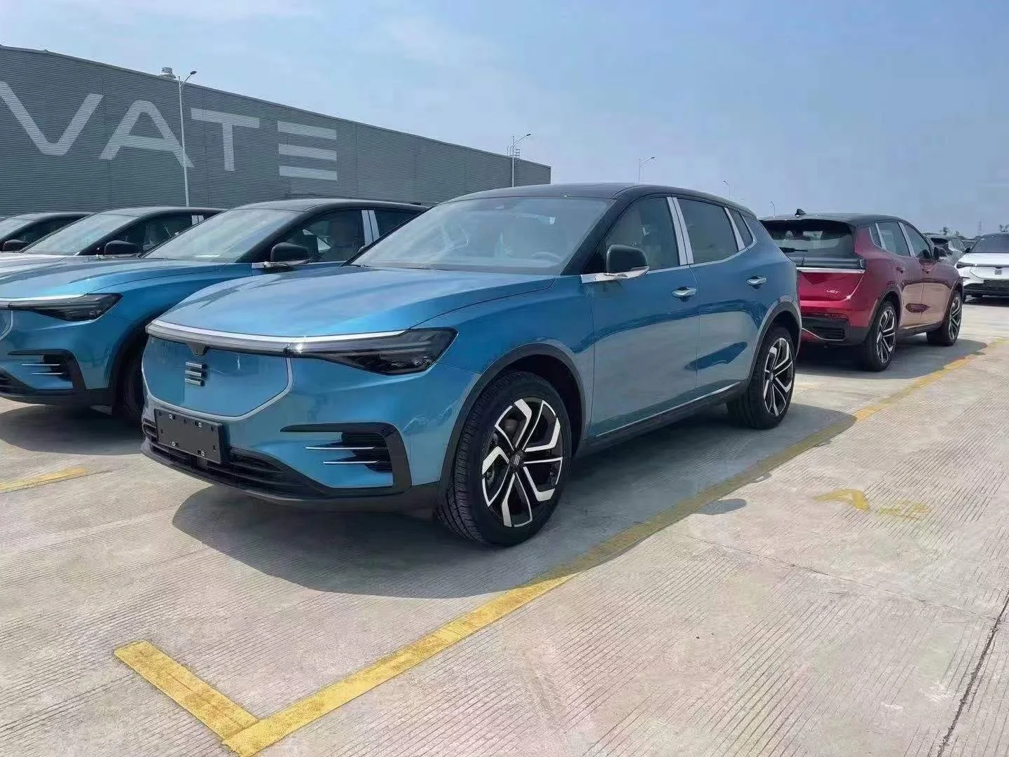 cheap price 2022 brand new ENOVATE ME7 electric cars Range Extend Electric Vehicles super long cruising range 410 km 530 km