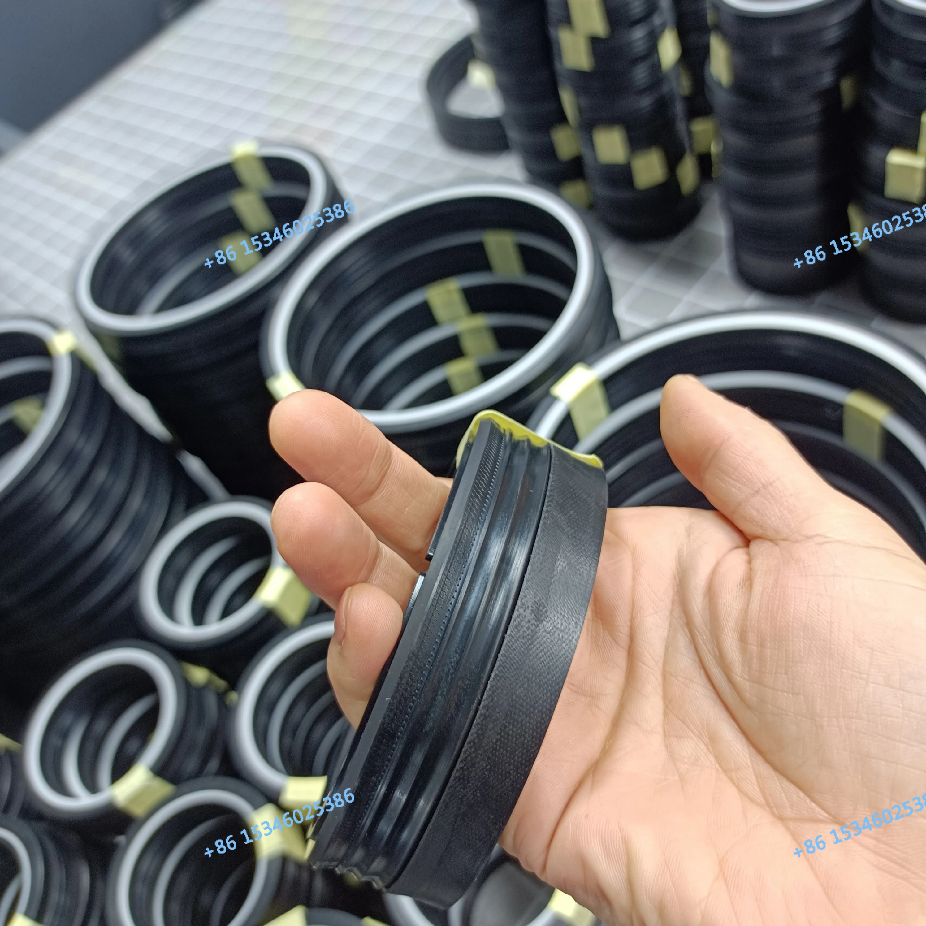 Hydraulic cylinder seal for mechanical parts of mining equipment is PSE type combined seal for piston rod oil seal