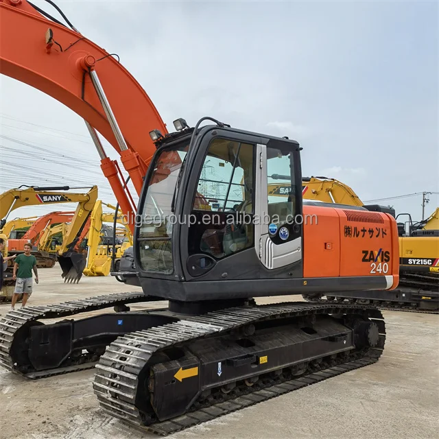 Продажа оригинальных подержаных экскаваторов Hitachi ZX240-3/3 г много машин и низкие цены