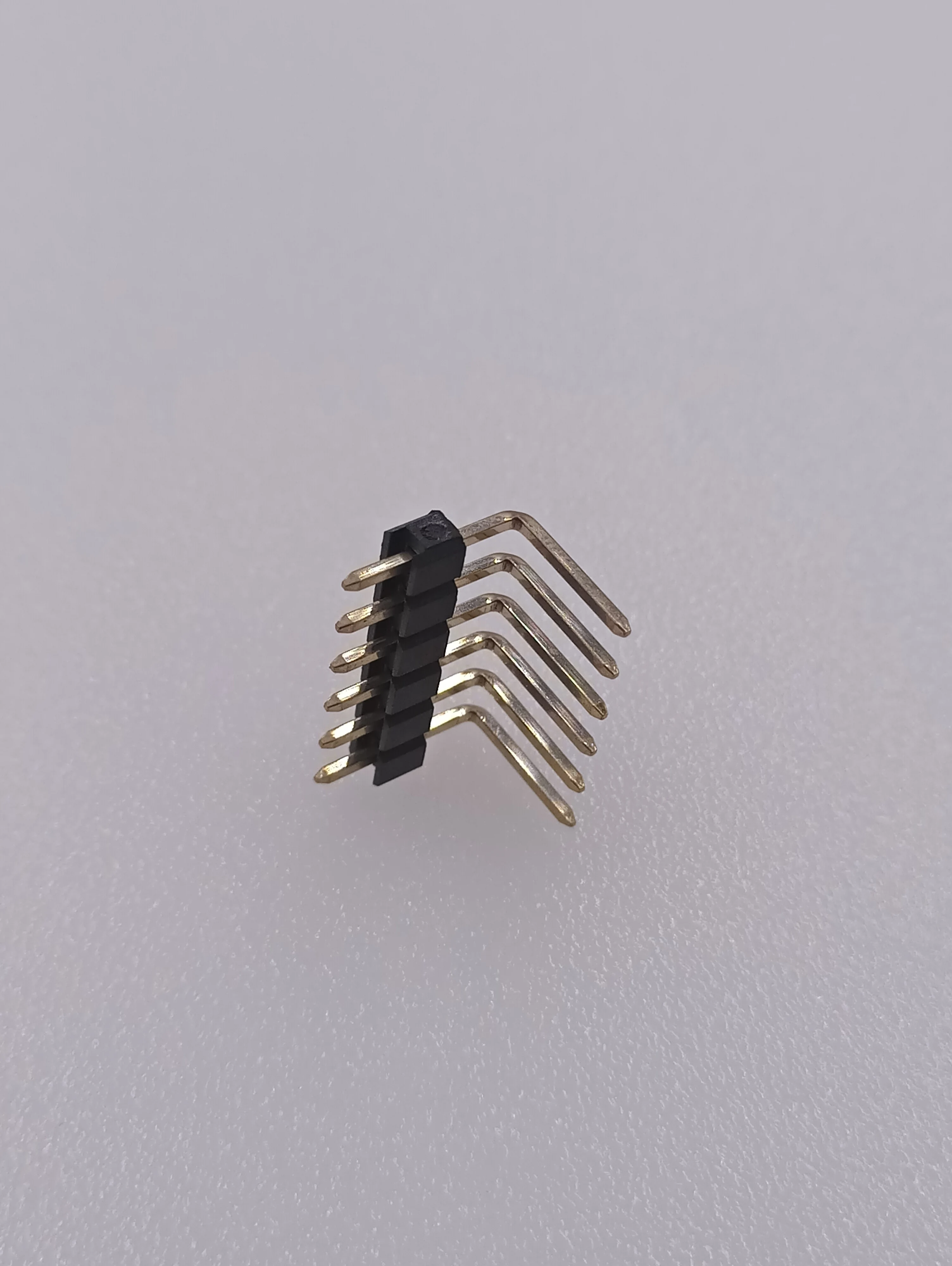 Pitch 2.54mm pin header 1x6Pin pcb connector Right angle PCB Mount